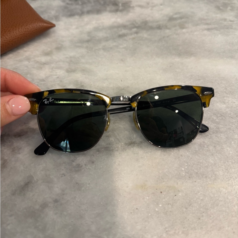 Ray-Ban Clubmaster Classic Sunglasses